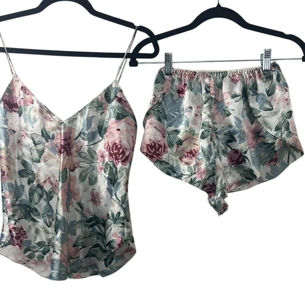 Mystique Intimates Pink Floral Satin Pajama Set Camisole Tap Shorts‎ Small